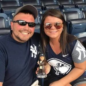 Meet your Posher, Holly